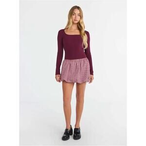 No Boundaries Bubble Hem Mini Skirt, size XS (0-2)